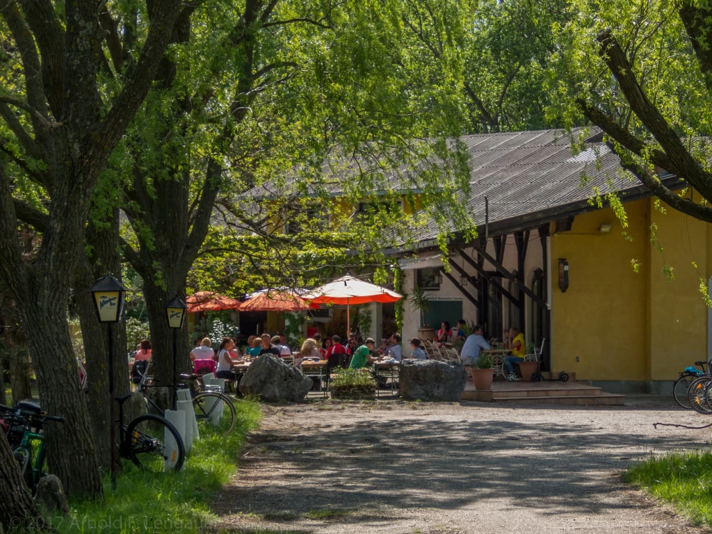 restaurant und gastgarten